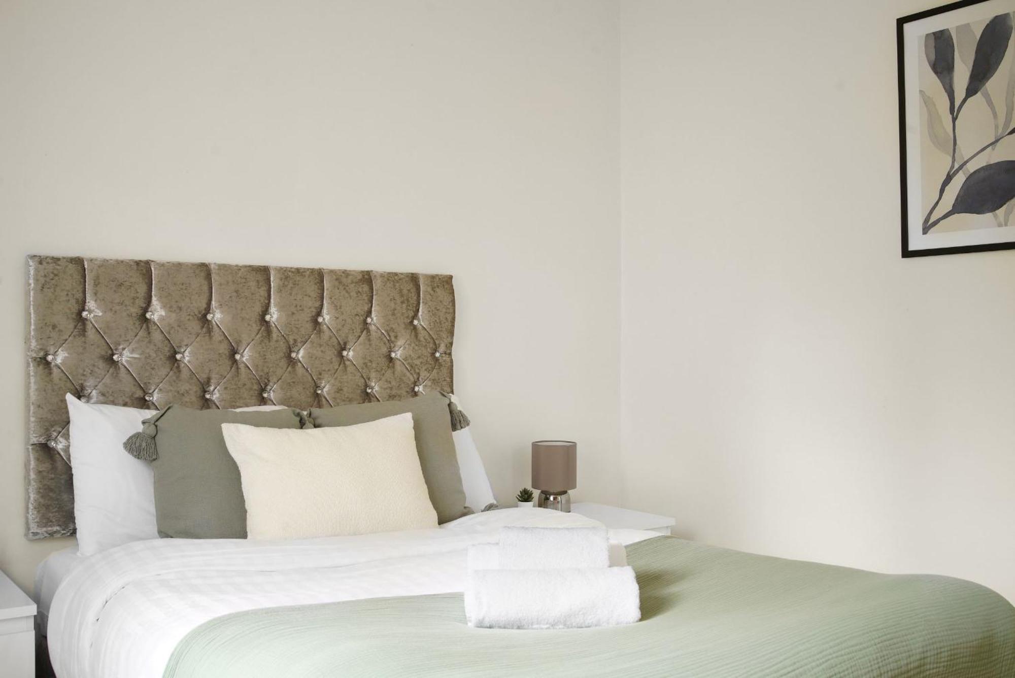 Paddington - 2Br With Balcony - Cityapartmentstay Londra Dış mekan fotoğraf