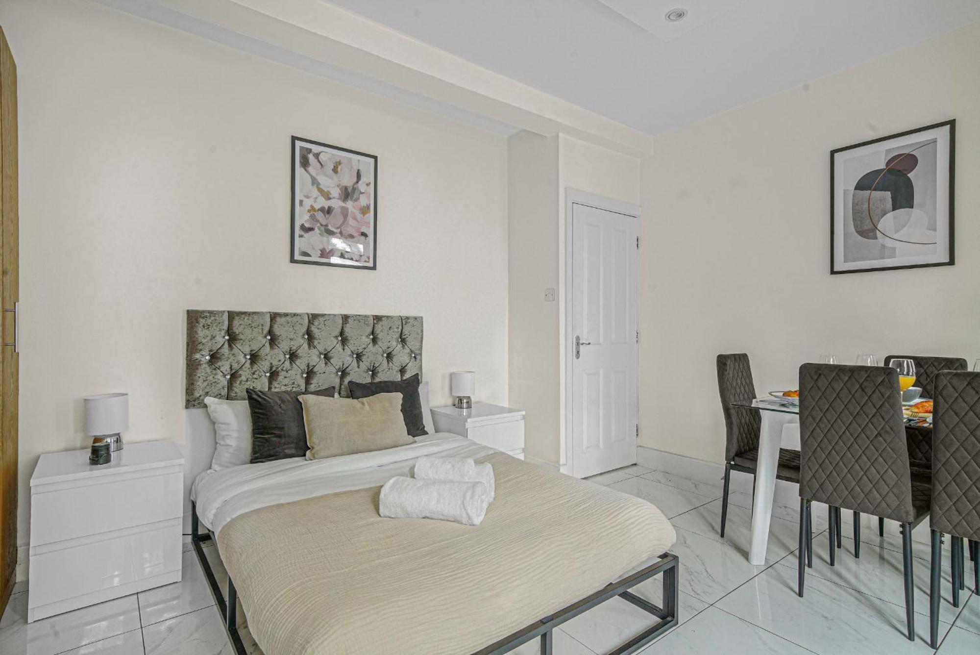 Paddington - 2Br With Balcony - Cityapartmentstay Londra Dış mekan fotoğraf